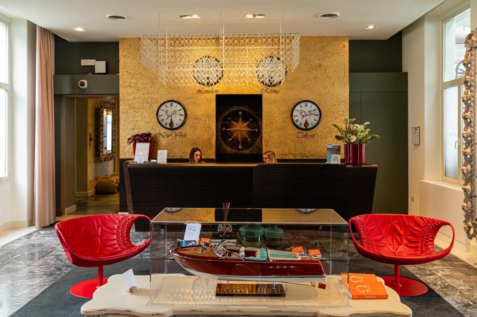 Araba Fenice Hotel 이세오 외부 사진