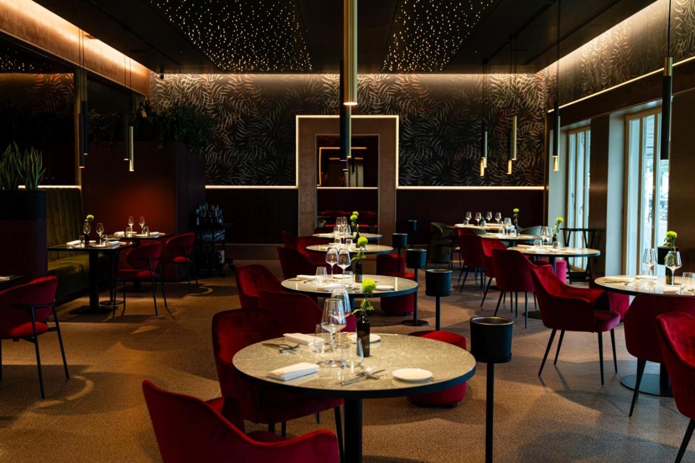Araba Fenice Hotel 이세오 외부 사진